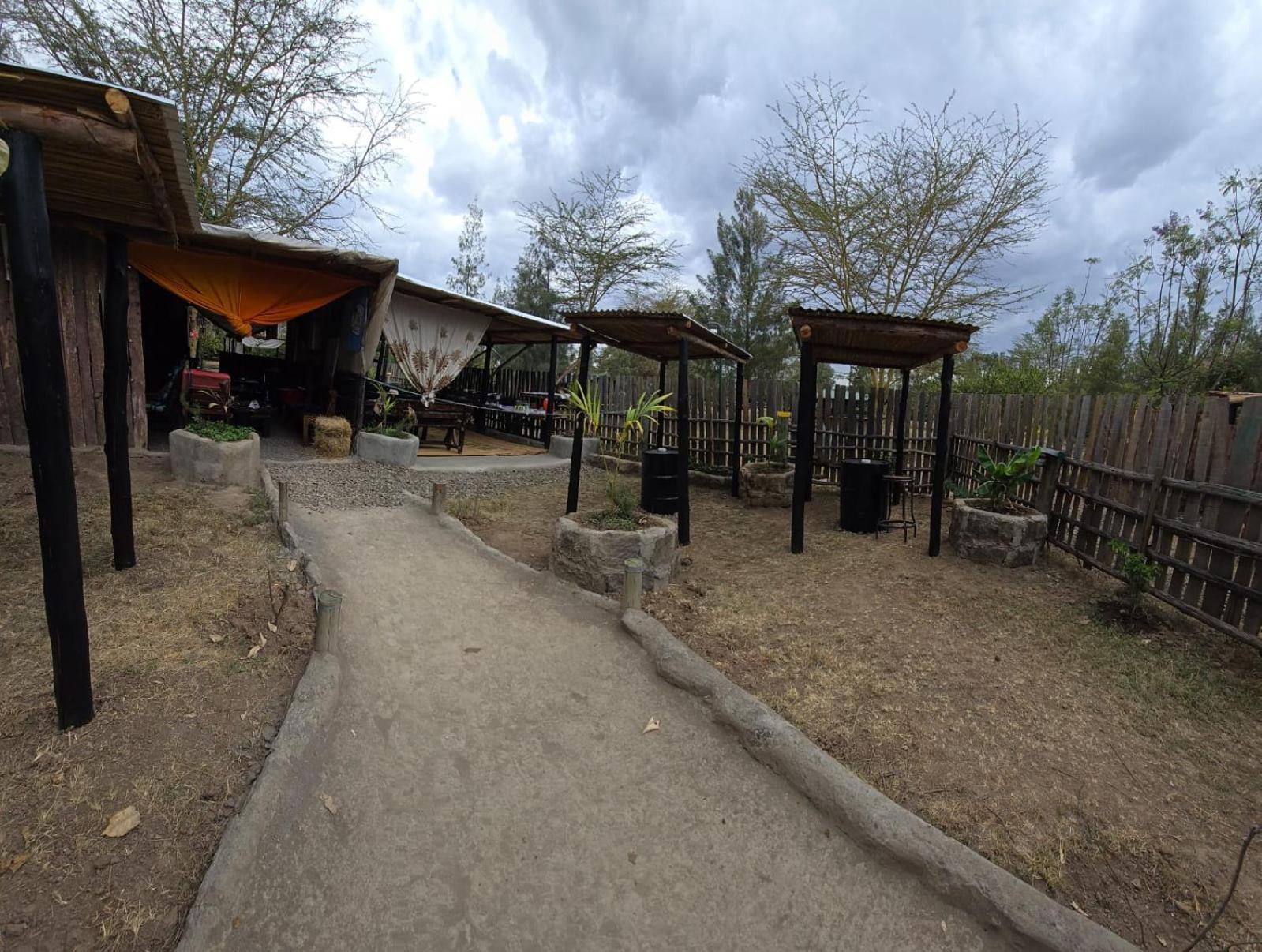 Hotel Lillypond Camp Elmenteita Esterno foto